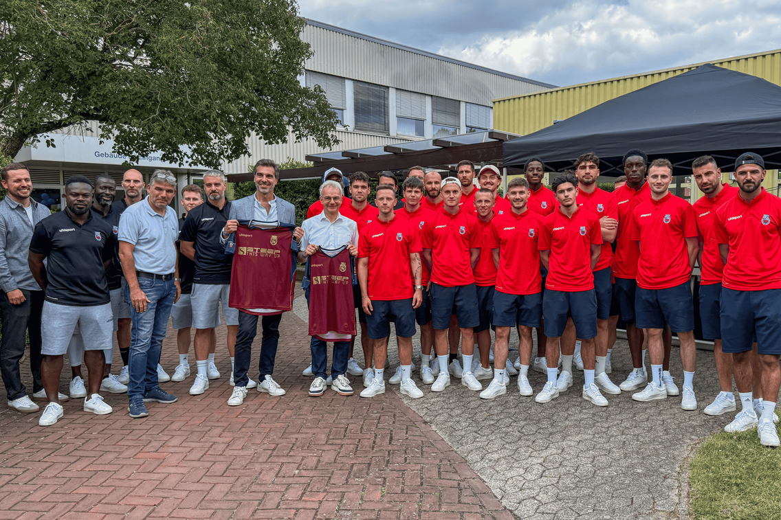 Foto zum Newsartikel Bonner SC präsentiert neuen Hauptpartner