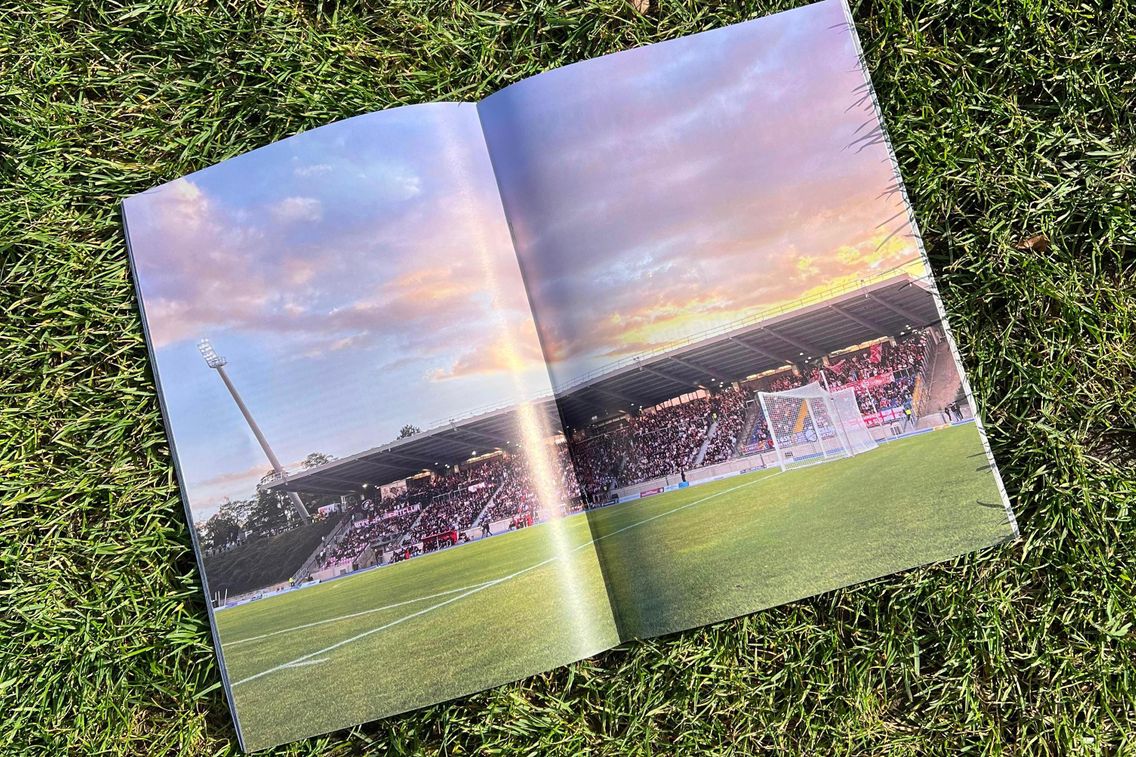 Foto zum Newsartikel Die neue BLAUROT ist da!