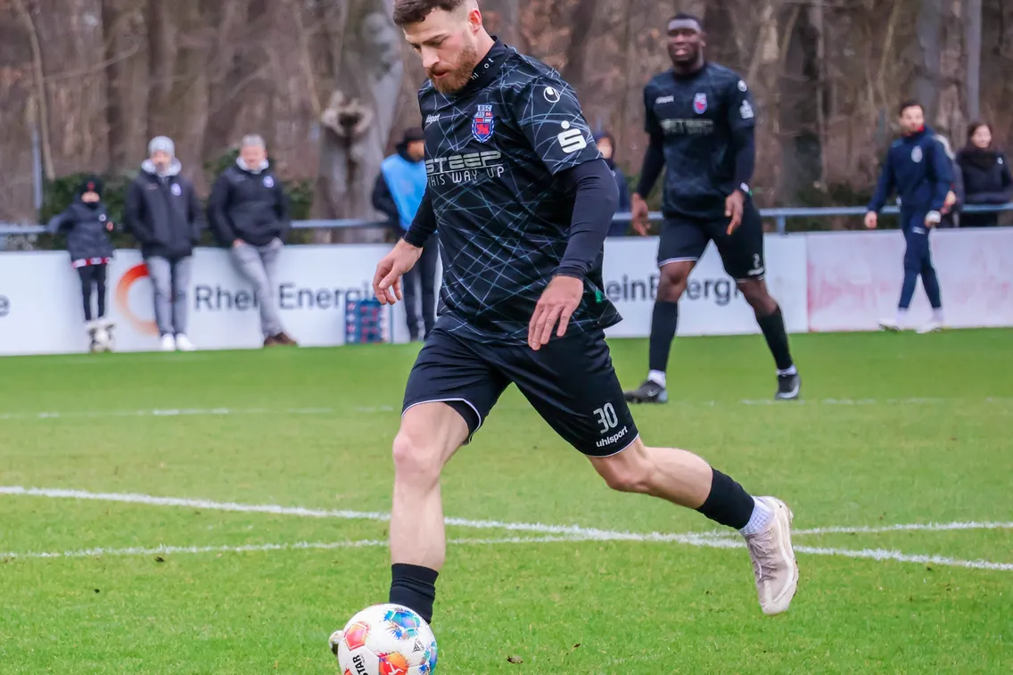 Foto zum Newsartikel Testspielerfolg am Geißbockheim