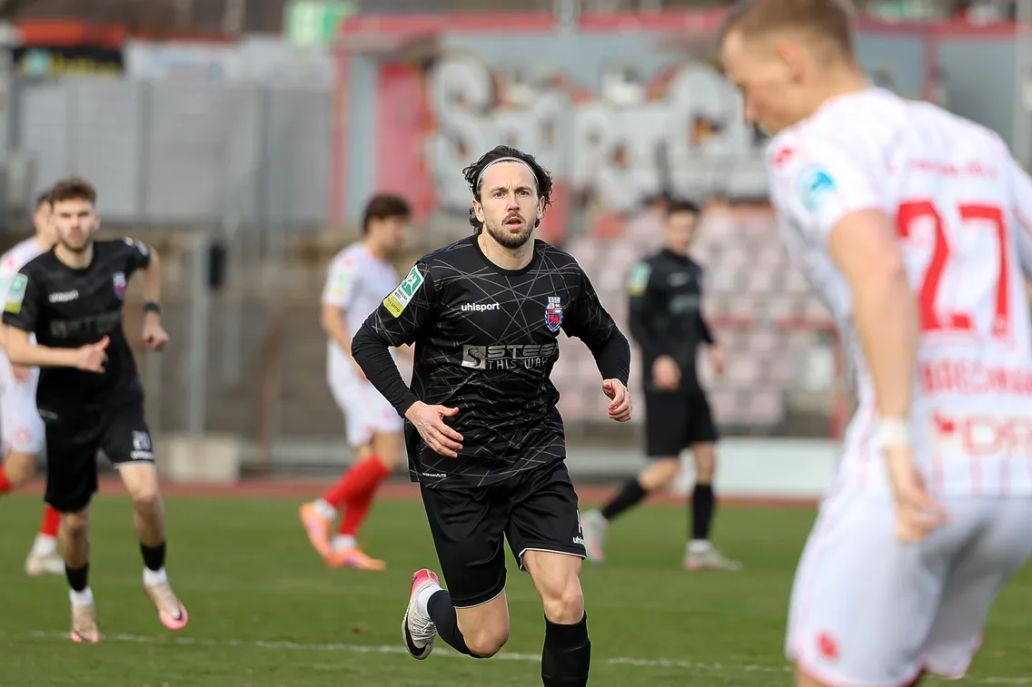 Foto zum Newsartikel Pokal-Halbfinale: Bonner SC zu Gast beim SC Fortuna Köln