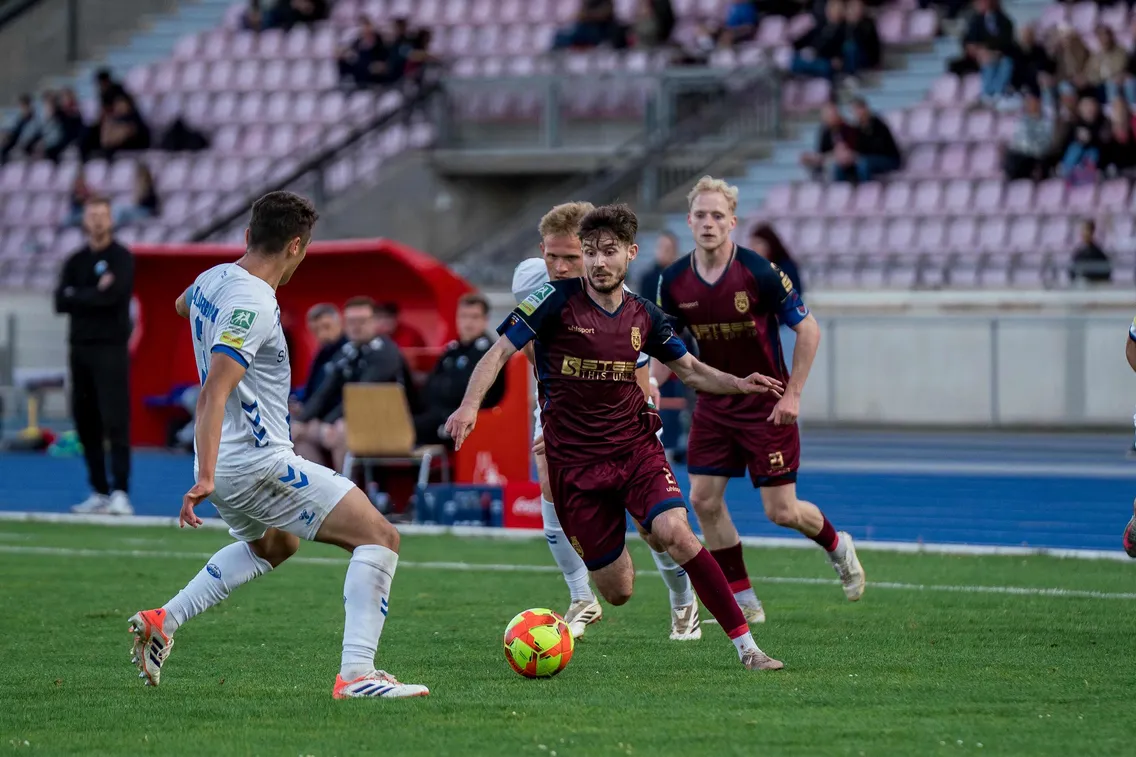 Foto zum Newsartikel Viertes ungeschlagenes Spiel in Folge -Remis gegen Paderborn