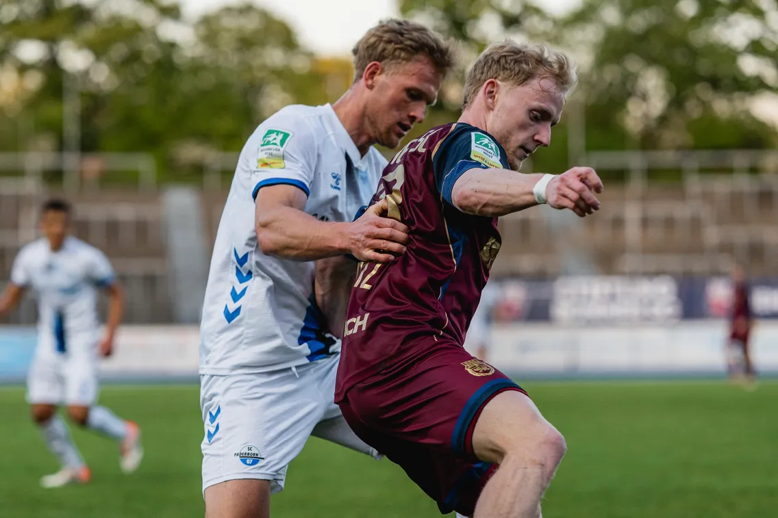 Foto zum Newsartikel Flutlichtspiel im Sportpark Nord: BSC empfängt Oberhausen