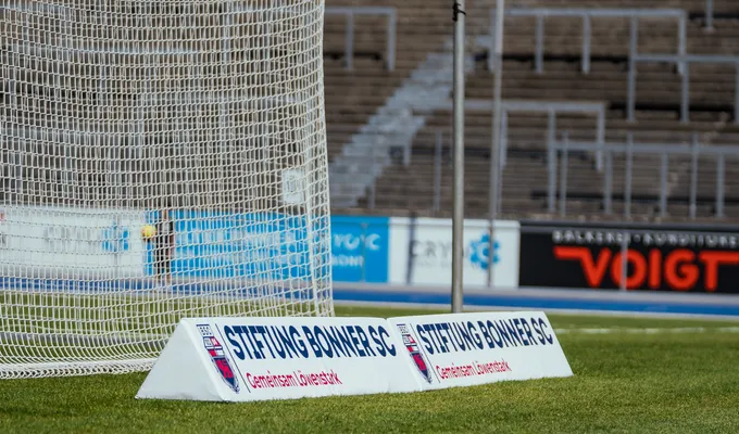 33. Spieltag Bonner SC - Sportfreunde Lotte