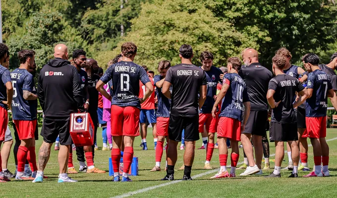 Knappe Niederlage im Testspiel