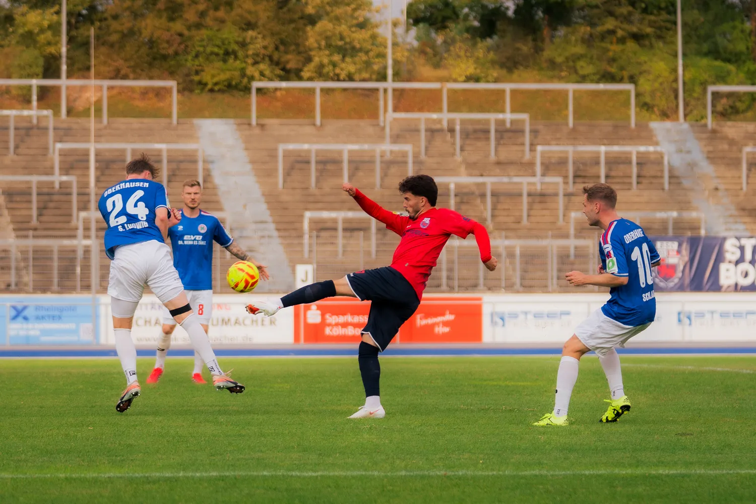 Heimspiel unter Flutlicht: Lotte zu Gast in Bonn