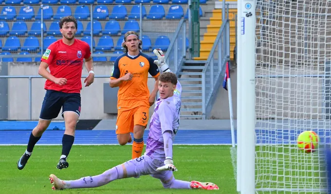 Bonner SC erkämpft sich in Unterzahl ein 3:3 gegen Bochum II
