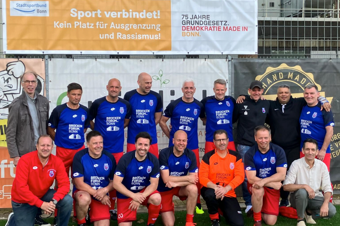 Foto zum Newsartikel Sieg beim Ü40 Wasserland Cup