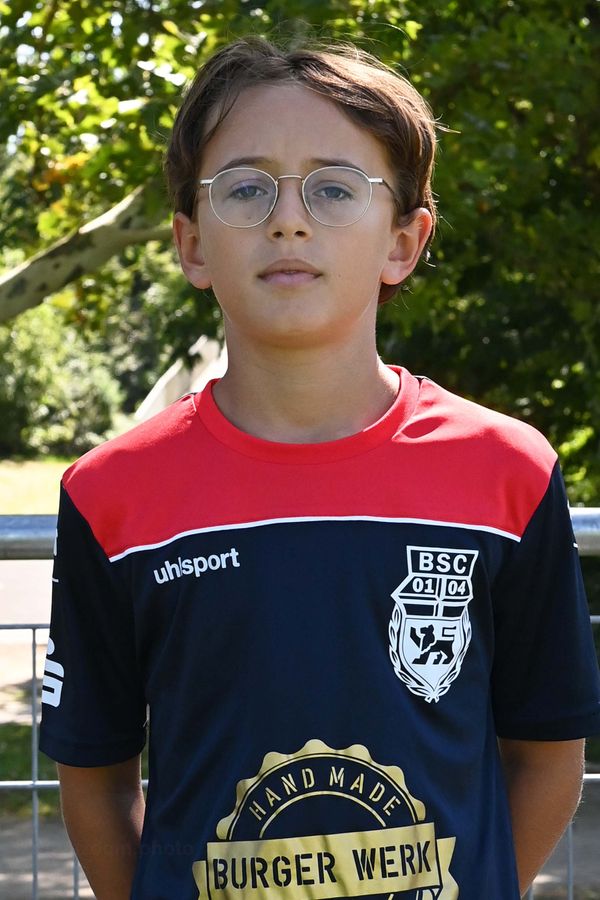 Luis Yakar