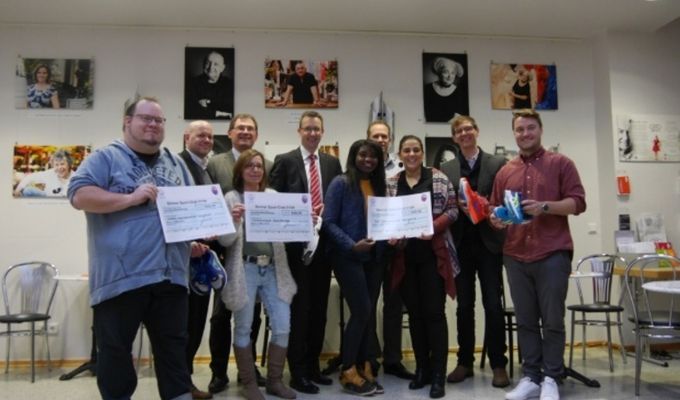 Bonner SC spendet für integrative Flüchtlingshilfe – Kooperation auch mit Caritas