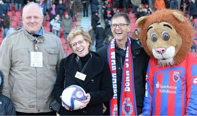 Bonner Tafel erhält Spende vom BSC!