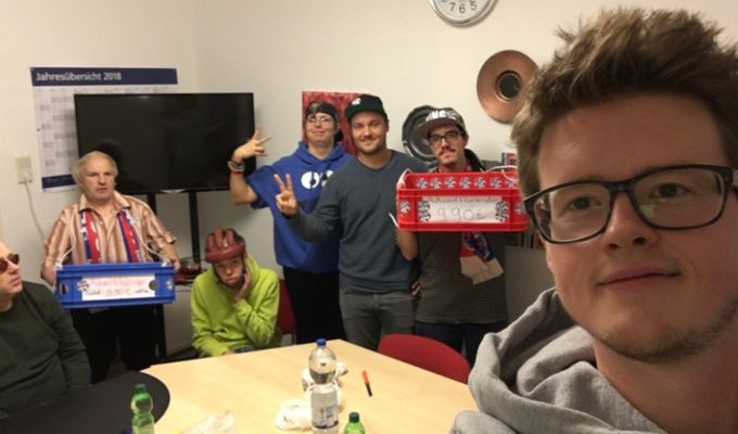 Team AM: Adventskalender entwickeln und verkaufen!