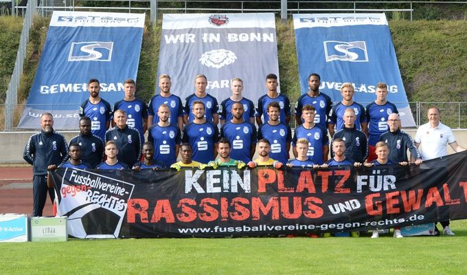 Kein Platz für Rassismus und Gewalt!