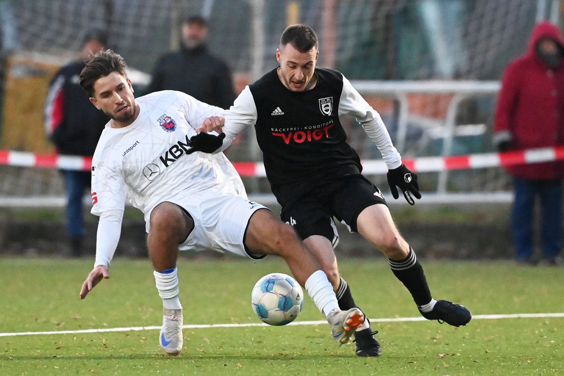 Foto zum Newsartikel Herbstmeisterschaft nach Derbysieg