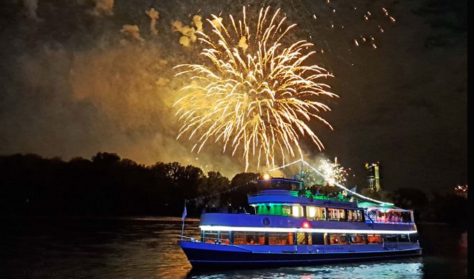 Zeitreise zu Rhein in Flammen