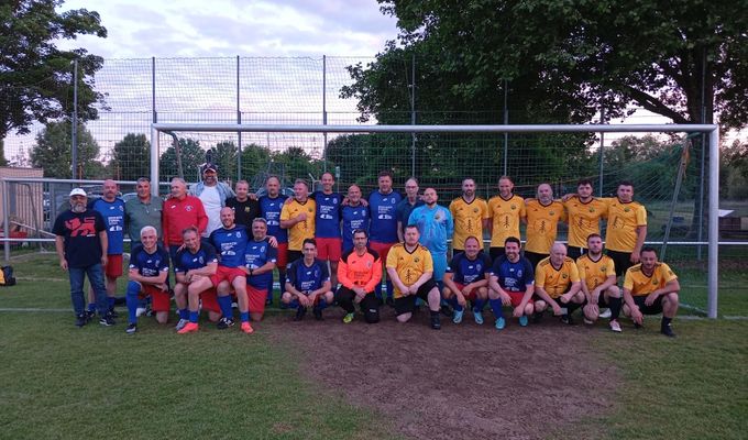 Traditionsmannschaft mit Kantersieg