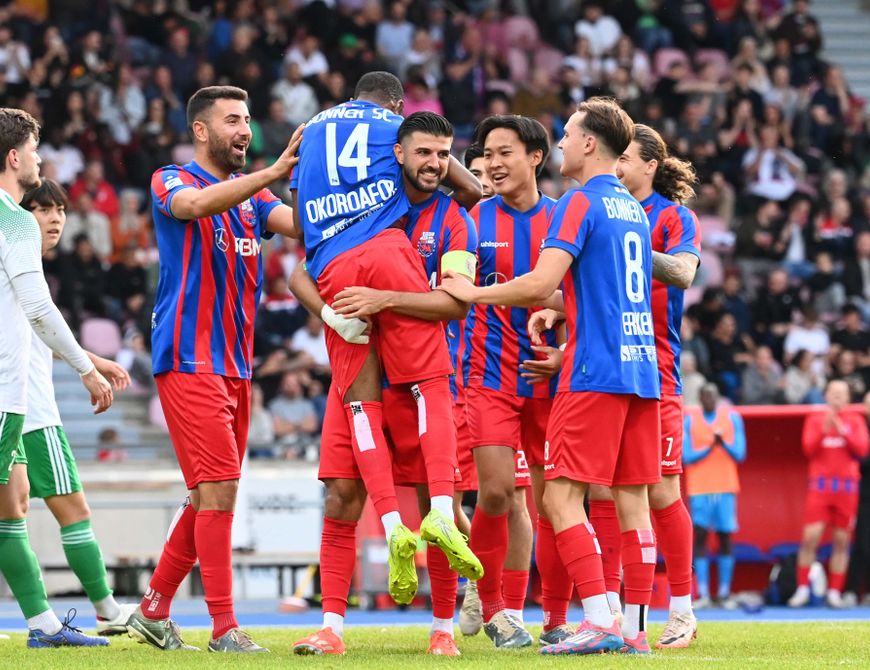 Derby-Sieg und Meisterehren